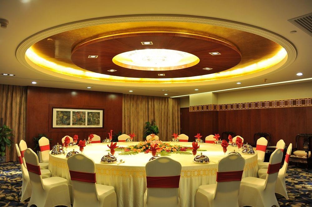 Jin Jiang Pine City Hotel Shanghai Buitenkant foto