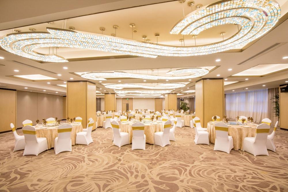 Jin Jiang Pine City Hotel Shanghai Buitenkant foto