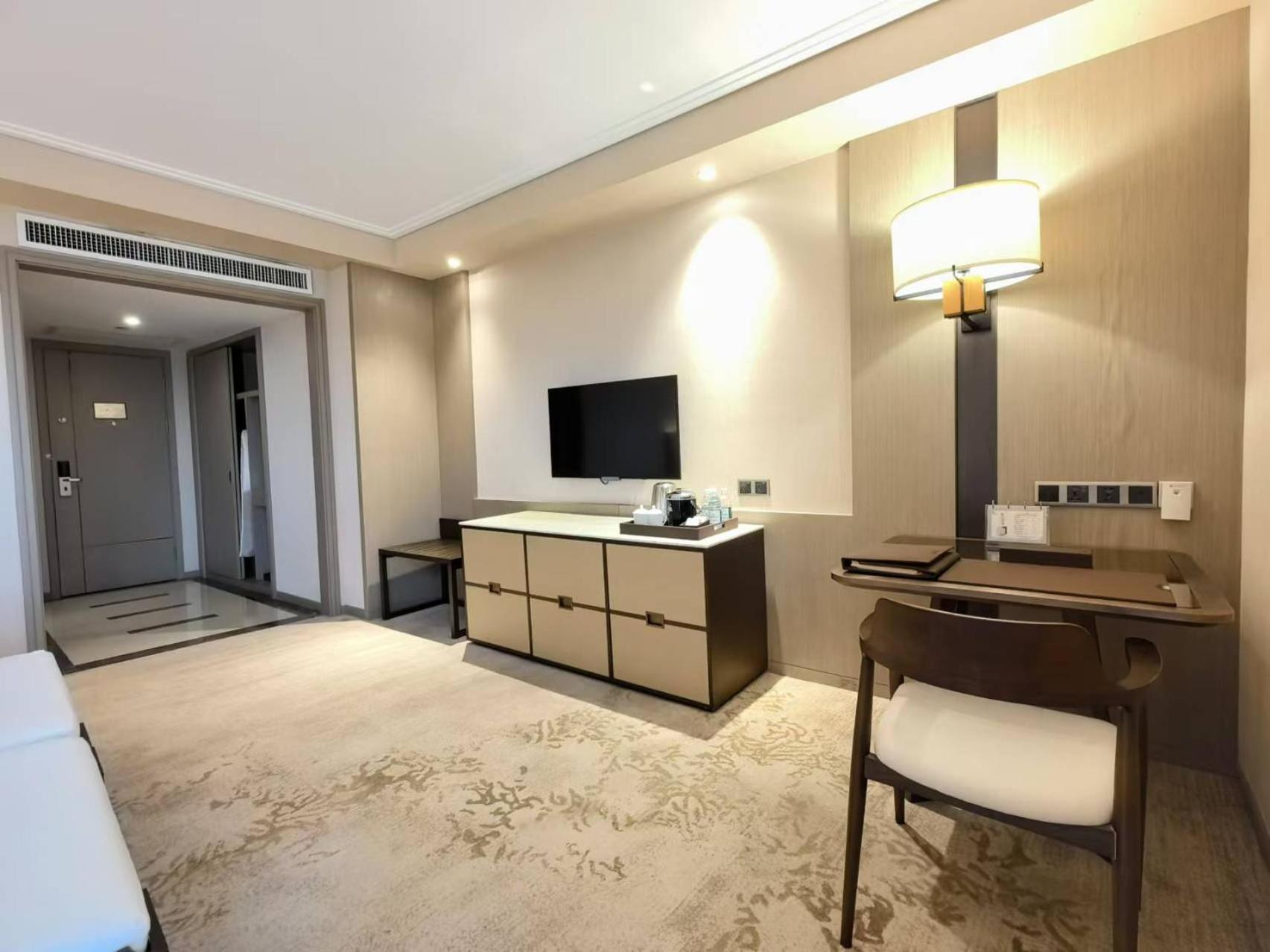 Jin Jiang Pine City Hotel Shanghai Buitenkant foto